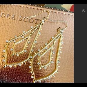 KENDRA SCOTT EARRINGS